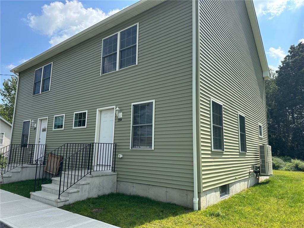 39 Batterson Ave, Westerly, RI 02891 Room for Rent in Westerly, RI