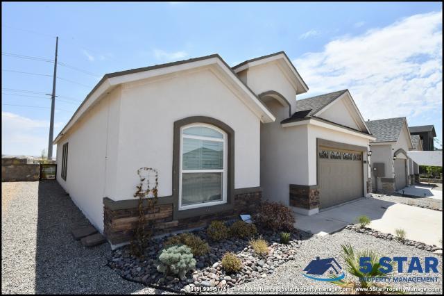 Building Photo - 4 bedroom in Horizon City TX 79928