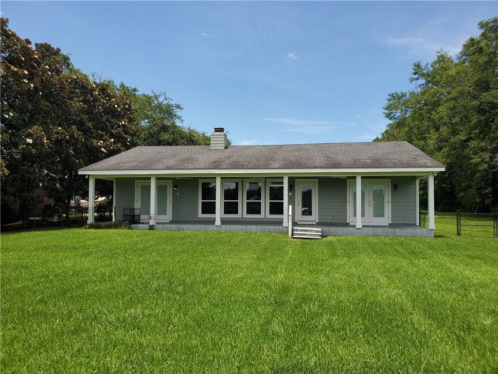Primary Photo - 3801 Bebee Point Dr