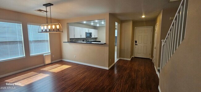 Building Photo - 21147 E Avenida Del Valle