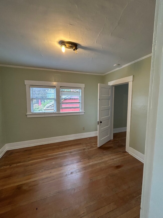 Building Photo - 2123 N 40th St