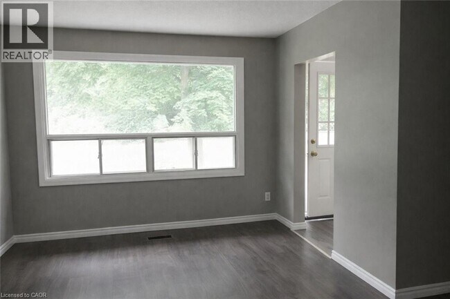 Photo du bâtiment - 22 Grant St