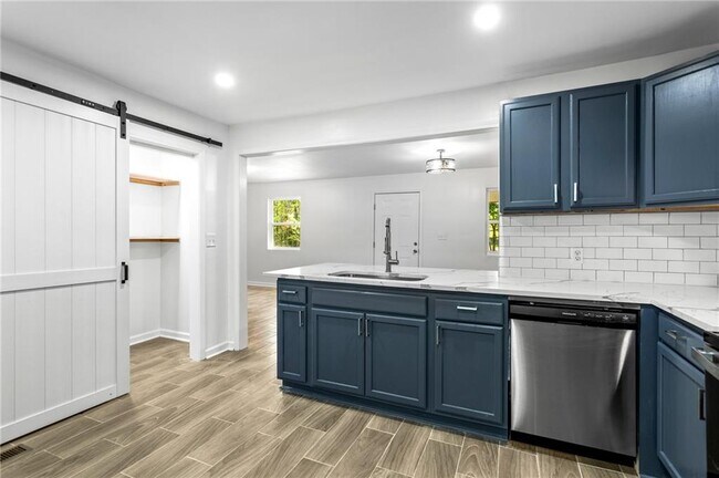 Foto del edificio - 4739 Cook Rd SW