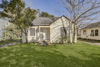 Building Photo - 2214 Ashley St