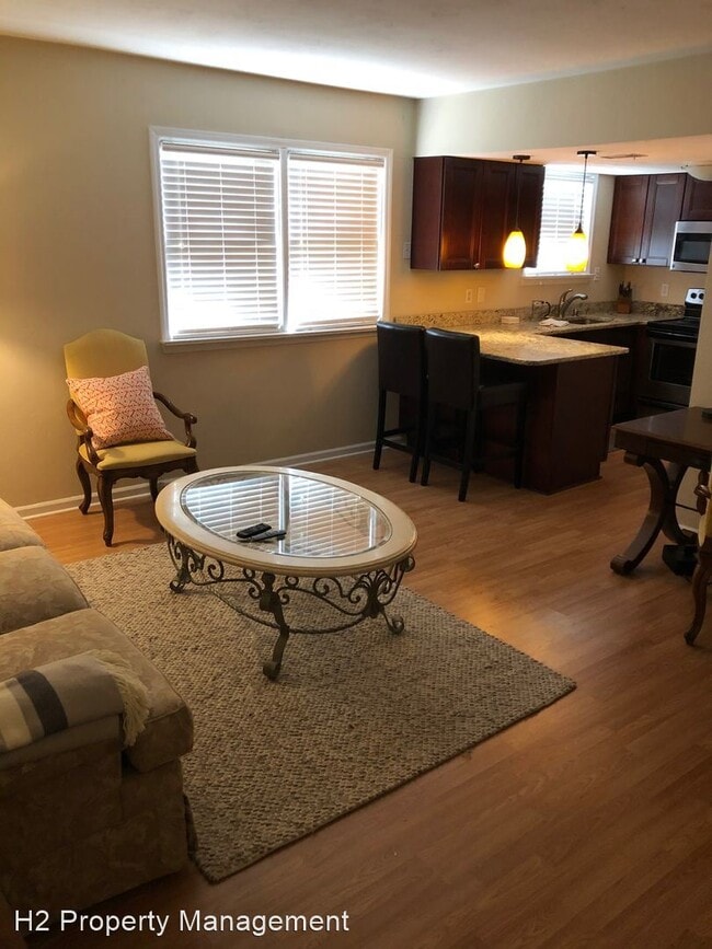 Building Photo - 1 br, 1 bath House - 392 S. Franklin BLVD.