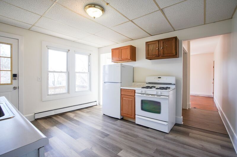 Foto principal - 70 Maple St