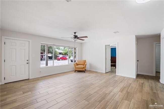 Foto del edificio - 819 S 16th St