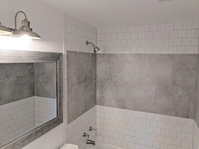 Foto del edificio - 9802 NE 188th St