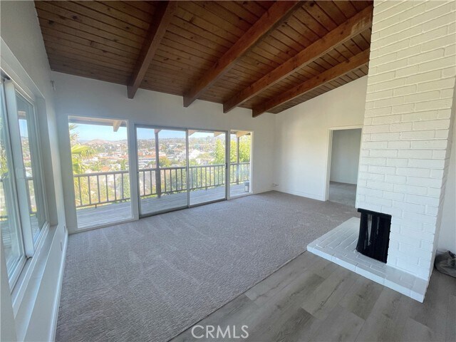 Building Photo - 1514 Buena Vista