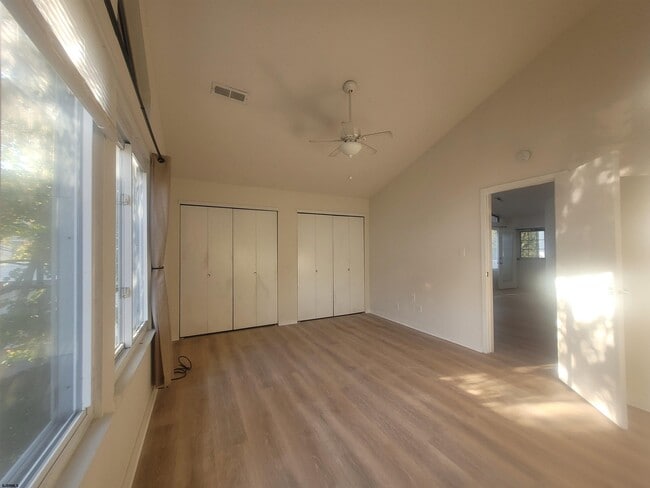 Building Photo - 137 Heather Croft