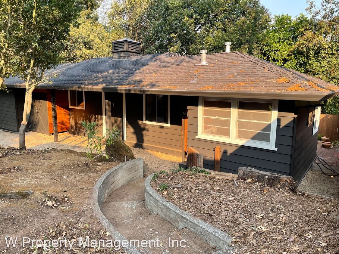 Primary Photo - 1 br, 1 bath House - 4773 Montecito Avenue