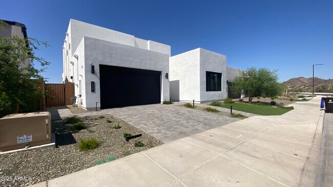 Foto del edificio - 7429 W Bent Tree Dr