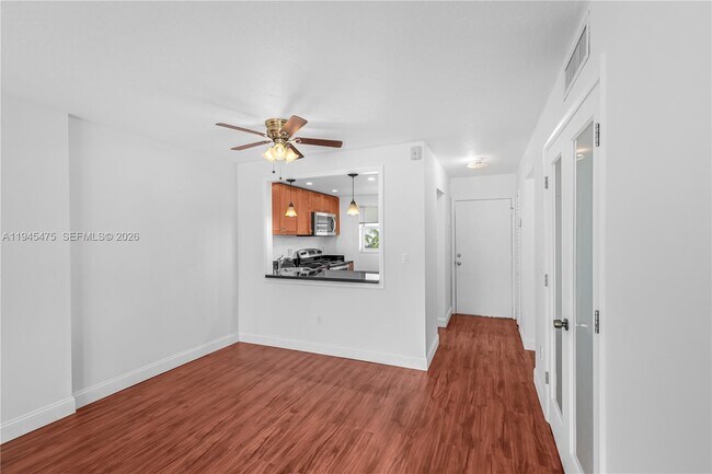 Foto del edificio - 716 Michigan Ave