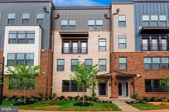 Building Photo - 1626 Bandit Loop