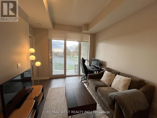 Photo du bâtiment - 10 Deerlick Ct