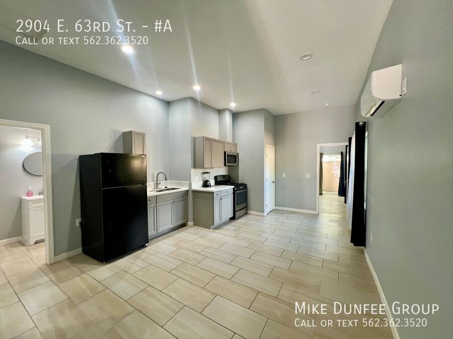 Primary Photo - 2904 E 63rd St