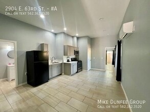 Building Photo - 2904 E 63rd St