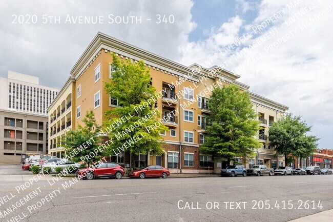 Foto del edificio - 2020 5th Ave S