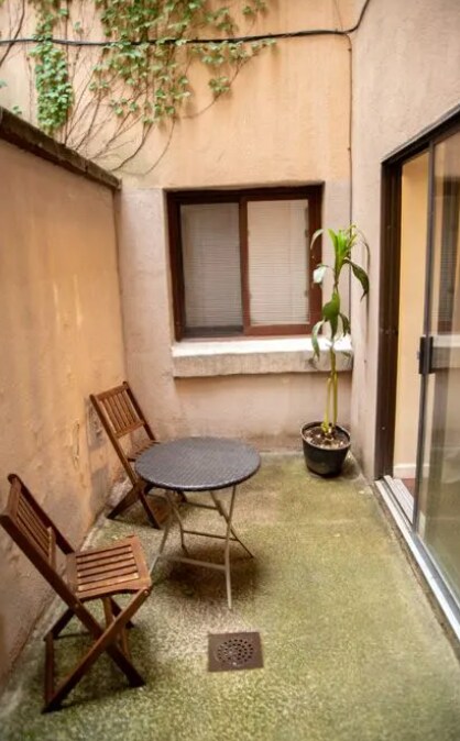 Foto del edificio - 319 College Ave