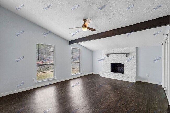 Foto del edificio - 7313 Catbrier Ct