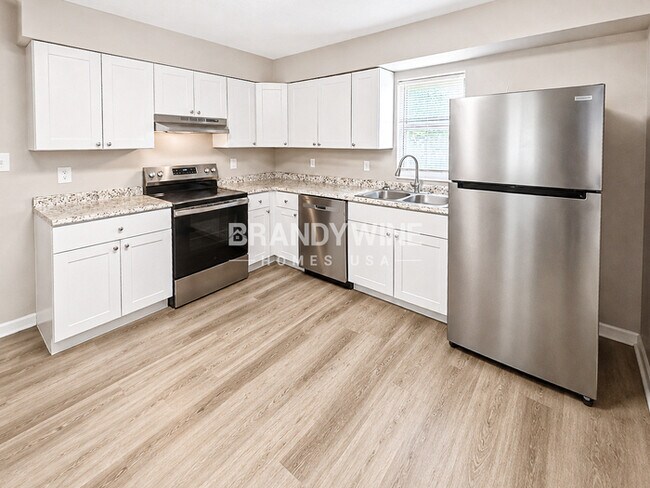 Building Photo - 3815 Carroway St