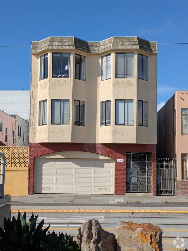 Building Photo - 3146 Taraval St