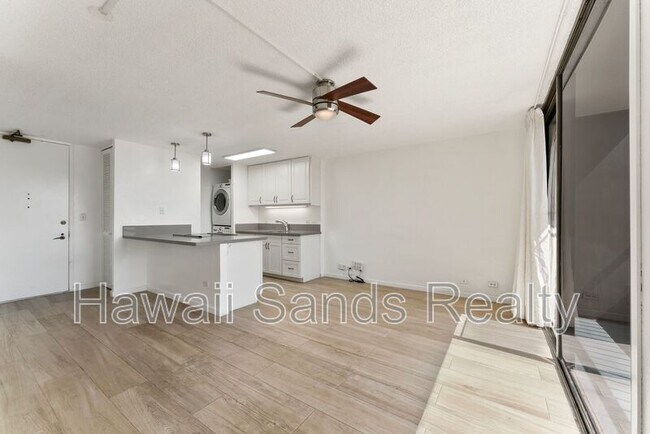 Foto del edificio - 320 Lili?uokalani Ave