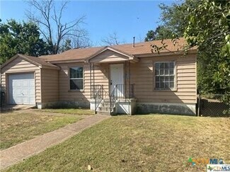 Building Photo - 1209 Gray Dr