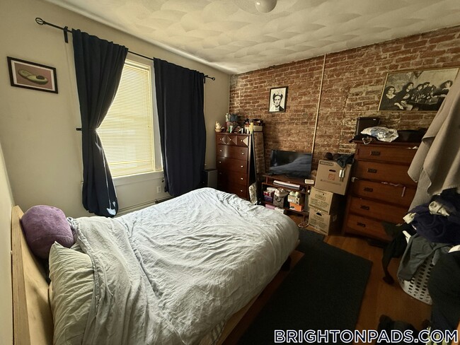 Foto del edificio - 14 Colborne Rd