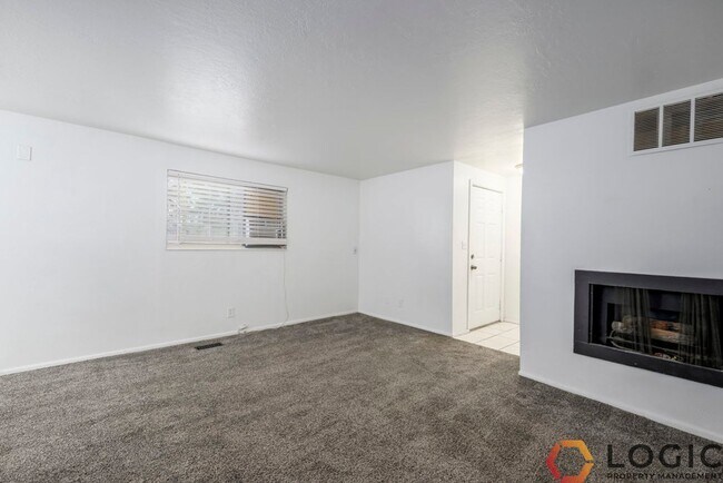 Foto del edificio - 1655 N 1575 W