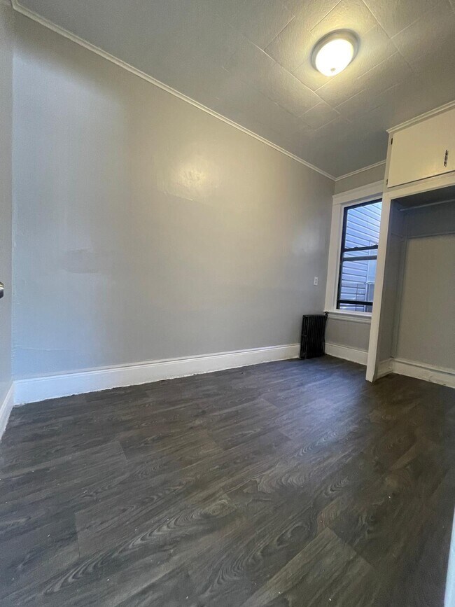 Building Photo - 178 Seaview Ave