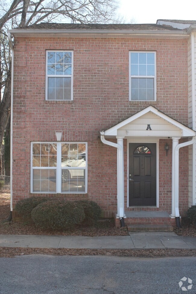 Building Photo - 37 Walnut Ave NW