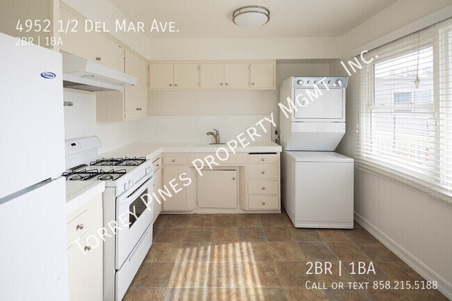 Foto del edificio - 4952 1/2 Del Mar Ave.-
