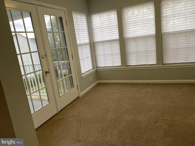 Foto del edificio - 23 Laurel Path Ct