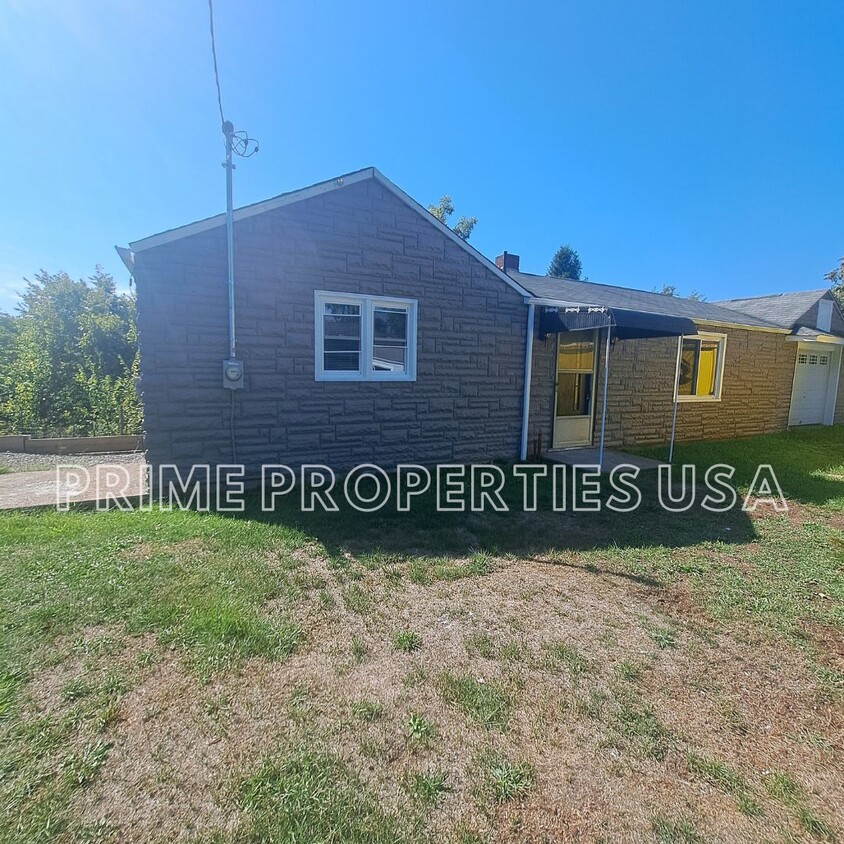 Primary Photo - 15 Krepps Rd