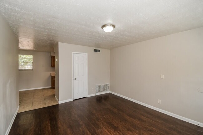 Building Photo - 8319 Gullege Dr