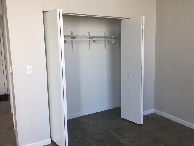 Foto del edificio - 133 NE 2nd Ave