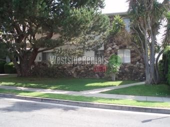 S of Wilshire 5Blocks E of 26Th - 1311 Berkeley St