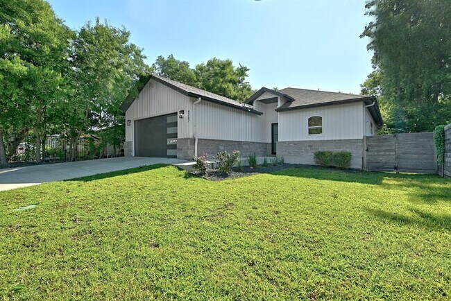 Foto del edificio - 4707 Craigwood Dr