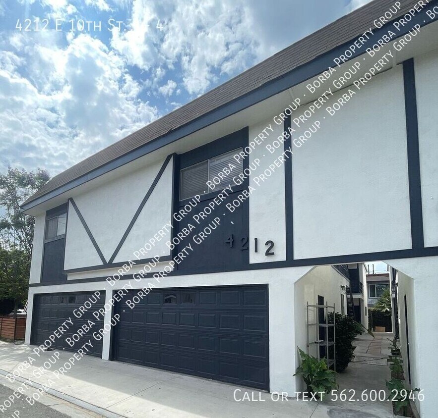 Foto principal - 4212 E 10th St