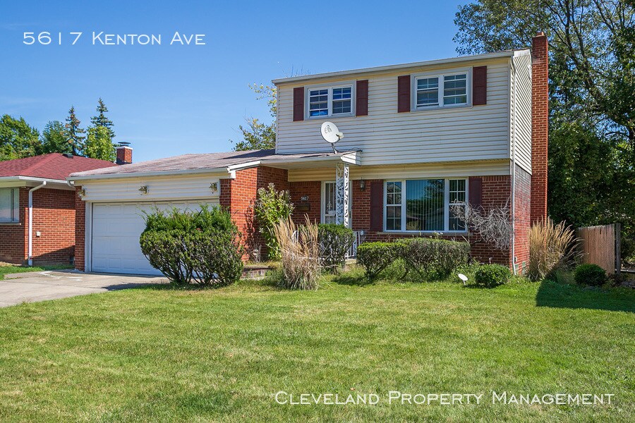 Primary Photo - Spacious Maple Heights Colonial