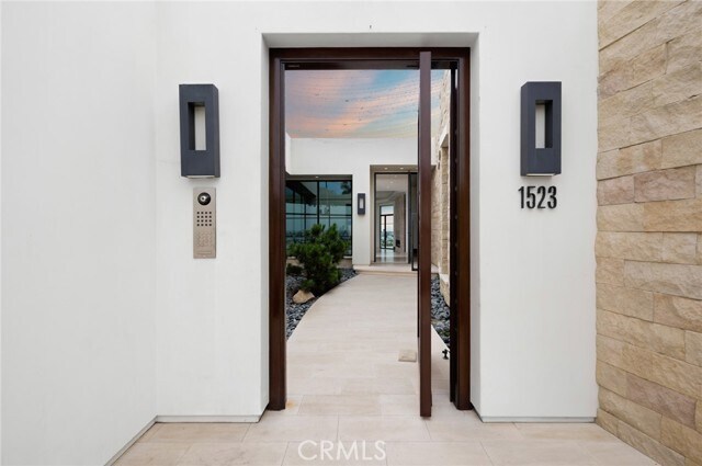 Foto del edificio - 1523 Dolphin Terrace