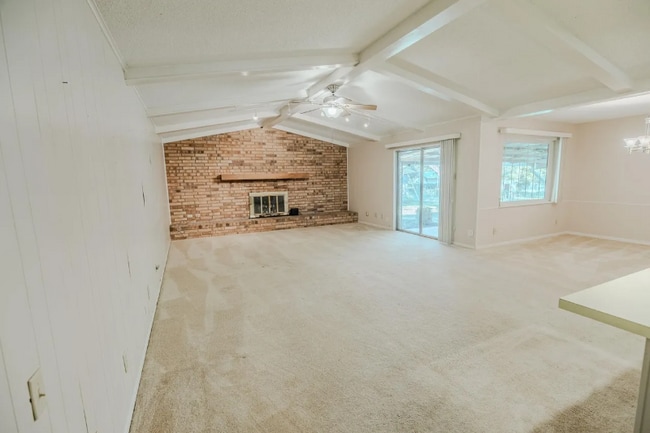 Building Photo - 1320 Magnolia Dr