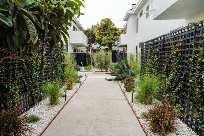 833 20th St Patio del edificio - 833 20th St