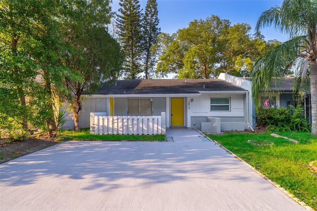 Foto principal - 3019 Casselwood St