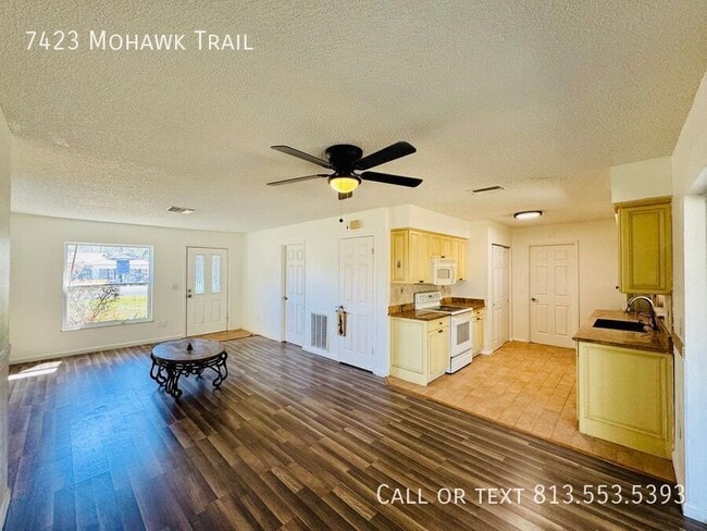 Building Photo - 7423 Mohawk Trail
