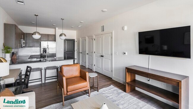 Building Photo - 170 Graphics Dr