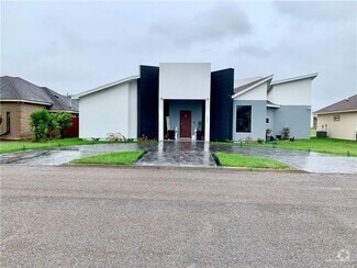 Building Photo - 800 New Orleans Cir
