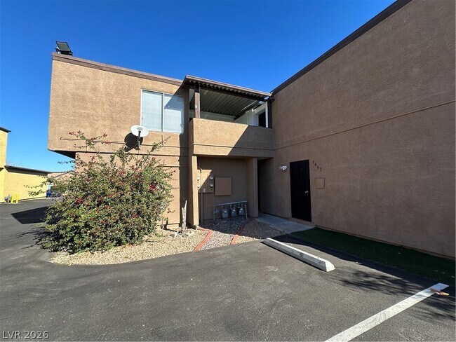 Foto del edificio - 1467 Hialeah Dr