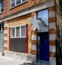 Building Photo - 4715 N Damen Ave